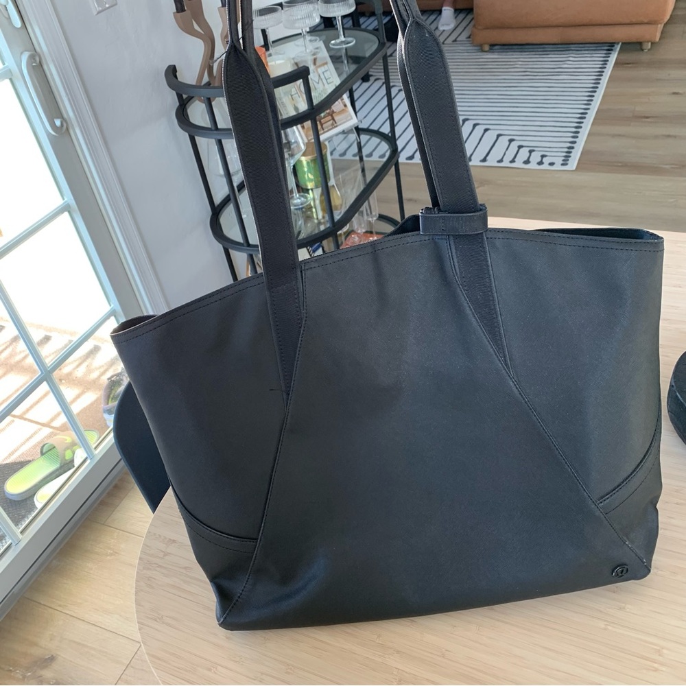 Lululemon All Day Tote